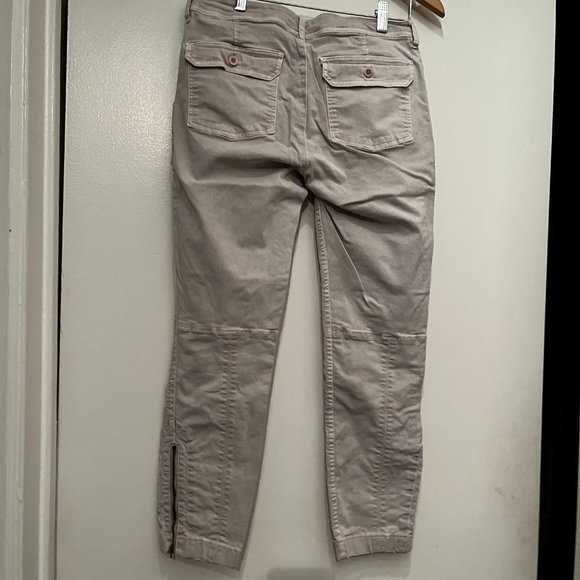 Cream Jean-Style Pants – Zippered Ankles, Stretchy & Chic! (Size 29 Gently-Used) - Picture 9 of 15